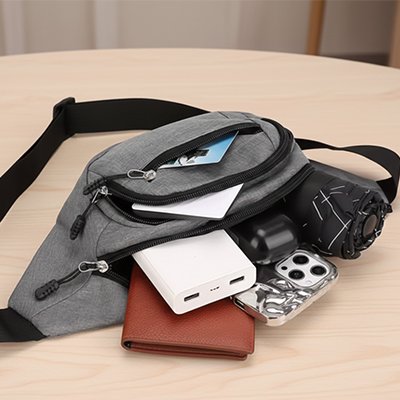 Le sac banane pratique et stylé organisation optimale avec poches zippées