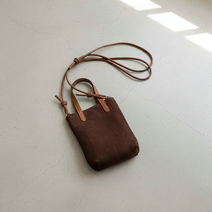 Pochette bandoulière téléphone élégance avec style marron  foncé