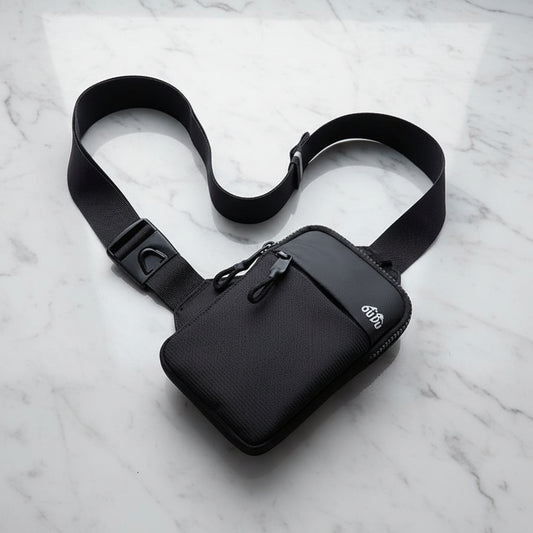 Pochette pour telephone accessoire urbain imperméable et légère en tissu respirant
