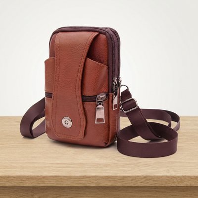 pochette téléphone​  Élégance & Résistance, couleur marron 