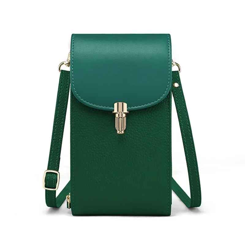 Pochette telephone en cuir vert couleur tendance et originale
