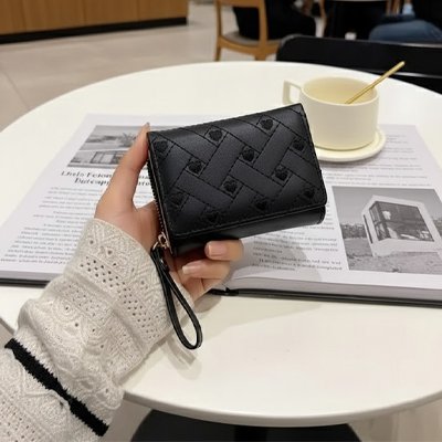 Portefeuille femme​Premium et Elégant en  couleur noir classique