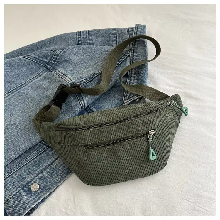 Sac banane femme vert foncé en velours côtelé