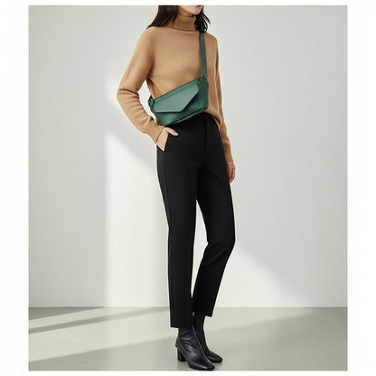 Sac banane porté en bandoulière - style urbain et pratique