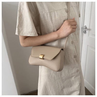 sac bandoulière femme Élégance Compacte porté croisé