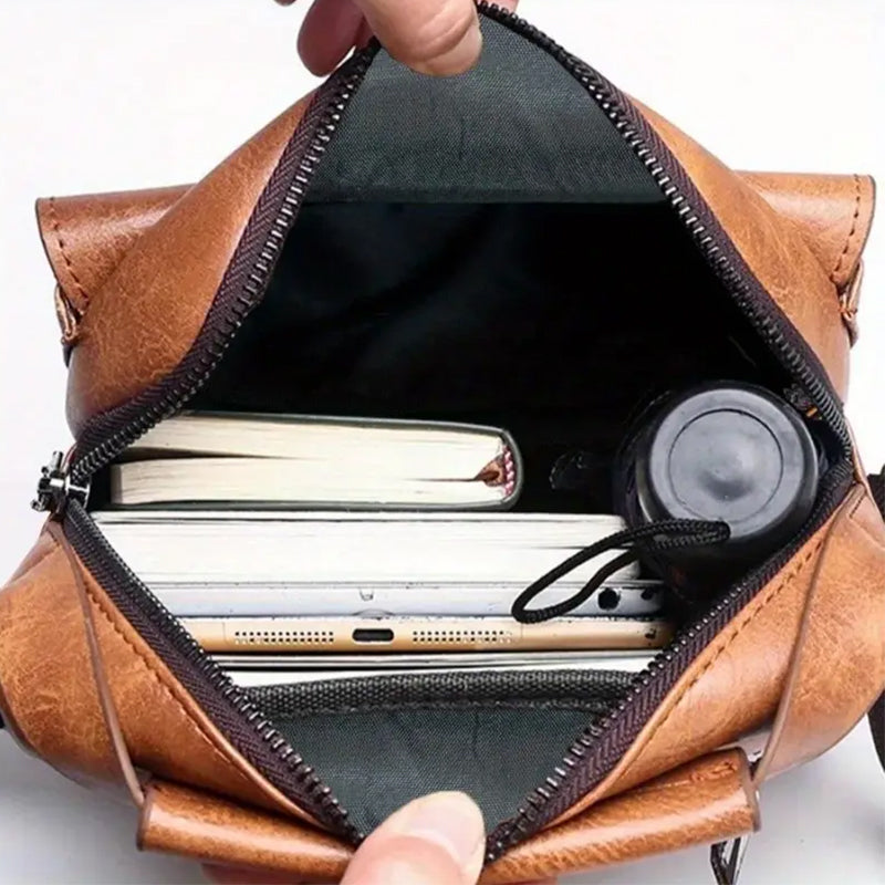 Sac bandoulière homme montrant l'organisation intérieure 