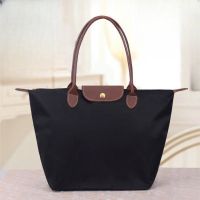 Sac cabas Élégance Moderne en coloris noir