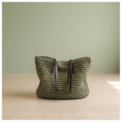 Sac cabas femme  Paille Tressée en coloris vert kaki