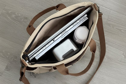 vu de l'intérieur de sac cabas élégant et pratique