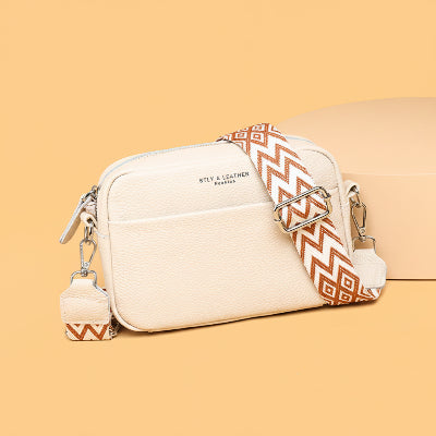 Sac en cuir en bandoulière Élégance Discrète en couleur blanc crème